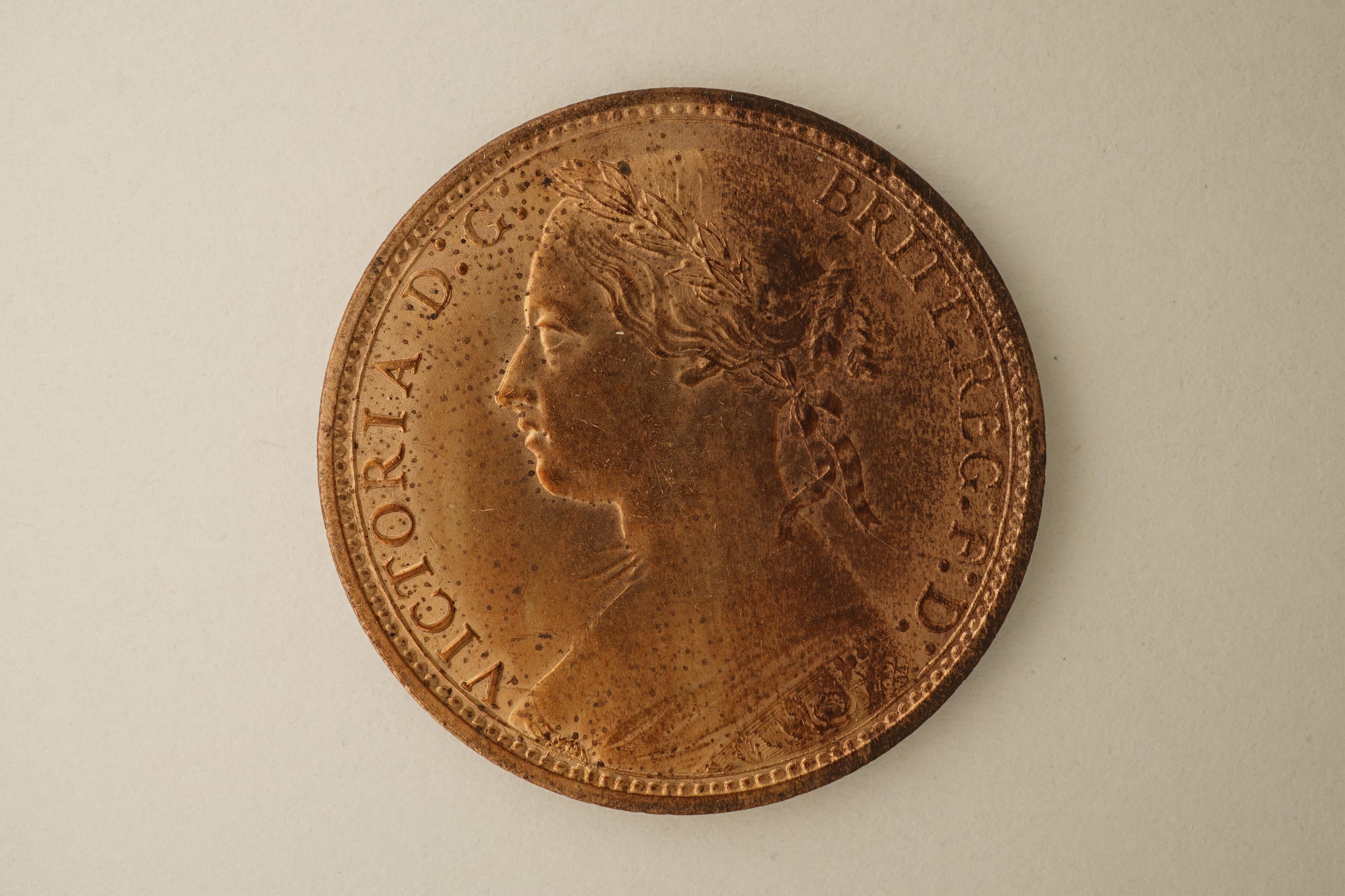 British coins, Victoria, three bronze pennies;, 1876, H below small date, Fr. 89, Gouby dies L/m, good EF, much lustre, 1877, Fr. 91, Gouby dies L/k, spotting and die clash to obv. otherwise crisply struck near UNC, much